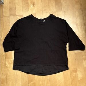 Lululemon Athletica Black Boxy 3/4 Sleeve Sweatshirt